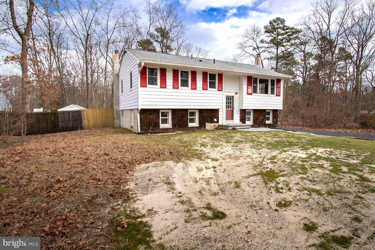 10 Worrell Road Tabernacle, NJ 08088 - Photo 2 of 24 Front and side views of home