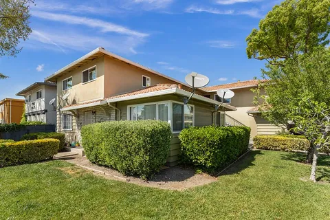 $2,295,000 | 2100 Sahara Way, Santa Clara, CA 95050