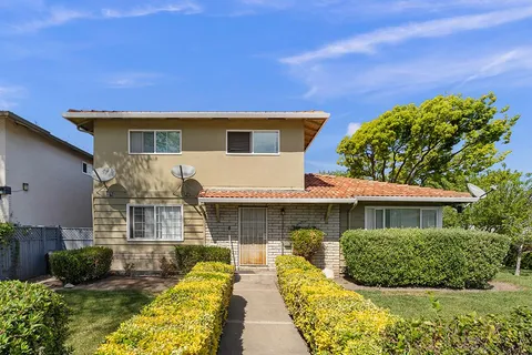 $2,295,000 | 2100 Sahara Way, Santa Clara, CA 95050