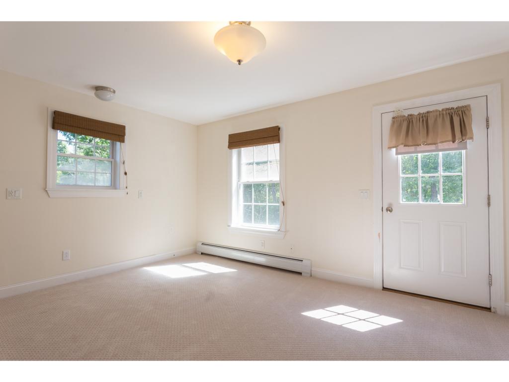 520 Brackett Road Rye, NH 03870 - Photo 14 of 26