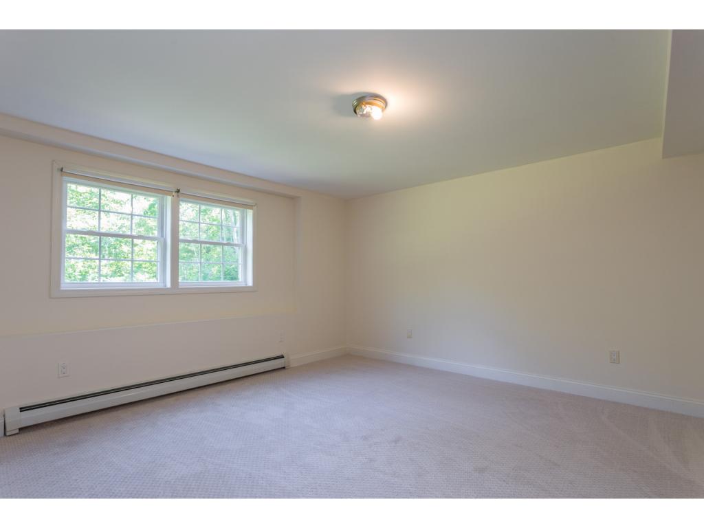 520 Brackett Road Rye, NH 03870 - Photo 19 of 26