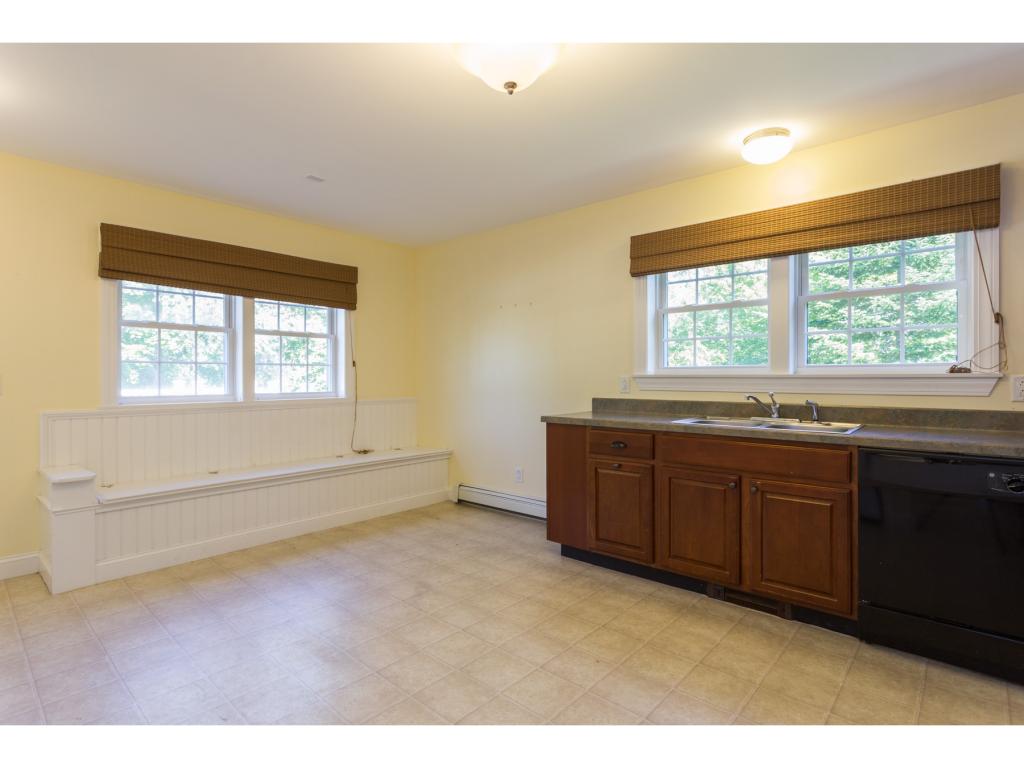 520 Brackett Road Rye, NH 03870 - Photo 6 of 26