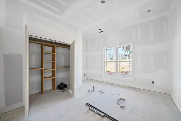 a view of a bedroom