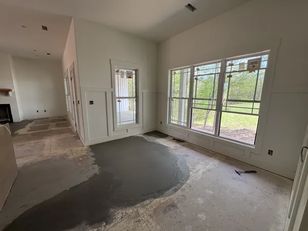 $700,000 | 217 Lewis Grant Lane, Southside, TN 37171