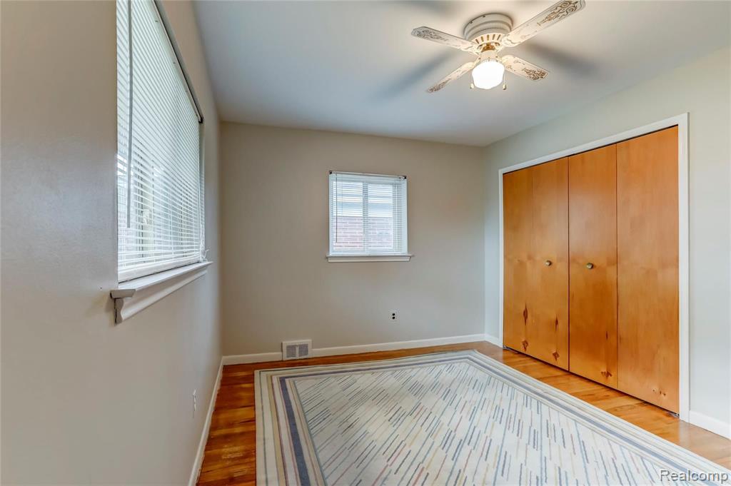 11461 Racine Road Warren, MI 48093 - Photo 20 of 29