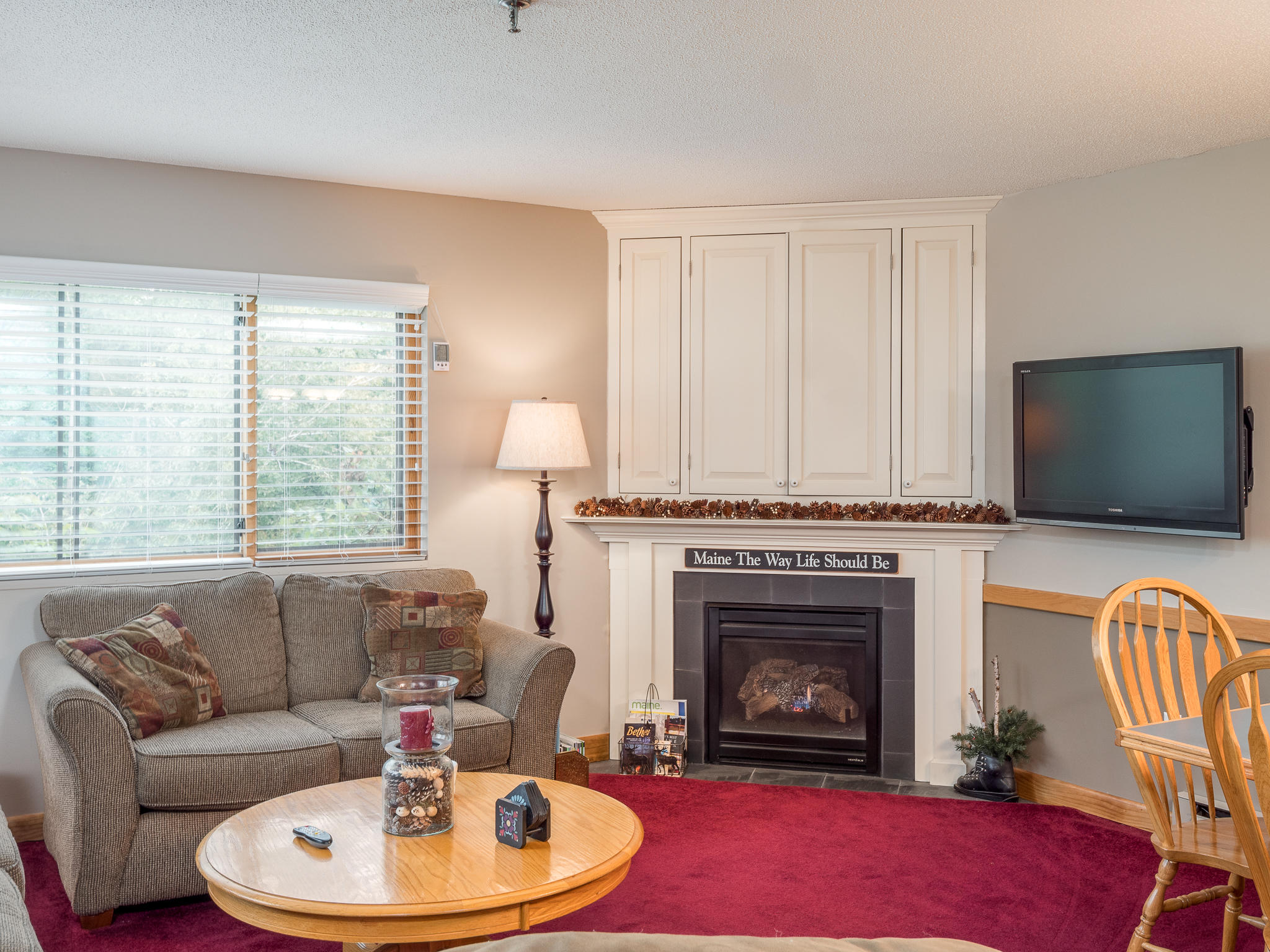 372 Skiway Road, Unit II 104 Newry, ME 04261 - Photo 4 of 20 North Peak II 104-2