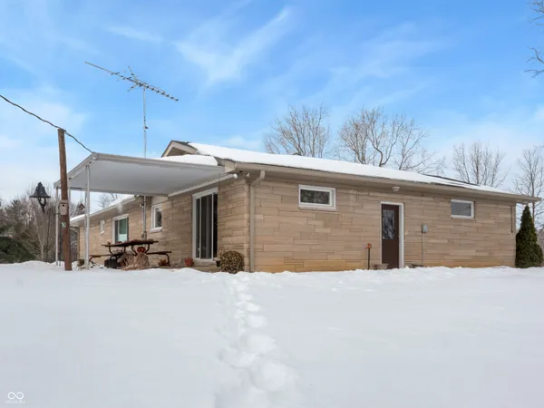 $285,000 | 11937 East 100 South, Columbus, IN 47203