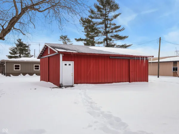 $285,000 | 11937 East 100 South, Columbus, IN 47203