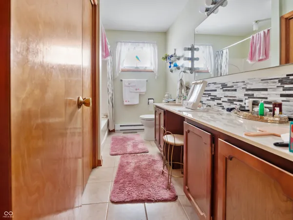 $285,000 | 11937 East 100 South, Columbus, IN 47203