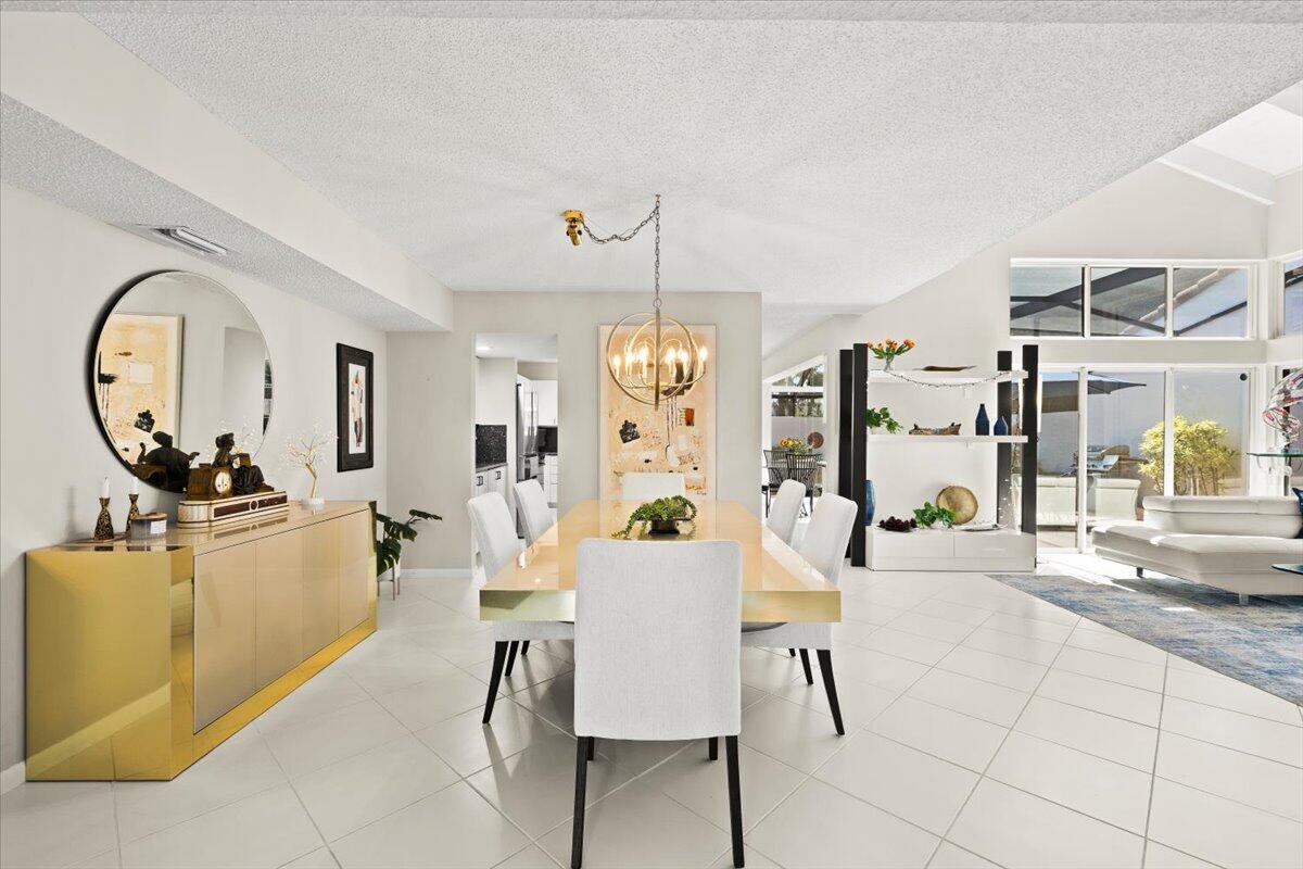7338 Woodmont Court Boca Raton, FL 33434 - Photo 7 of 62 09-424A0464
