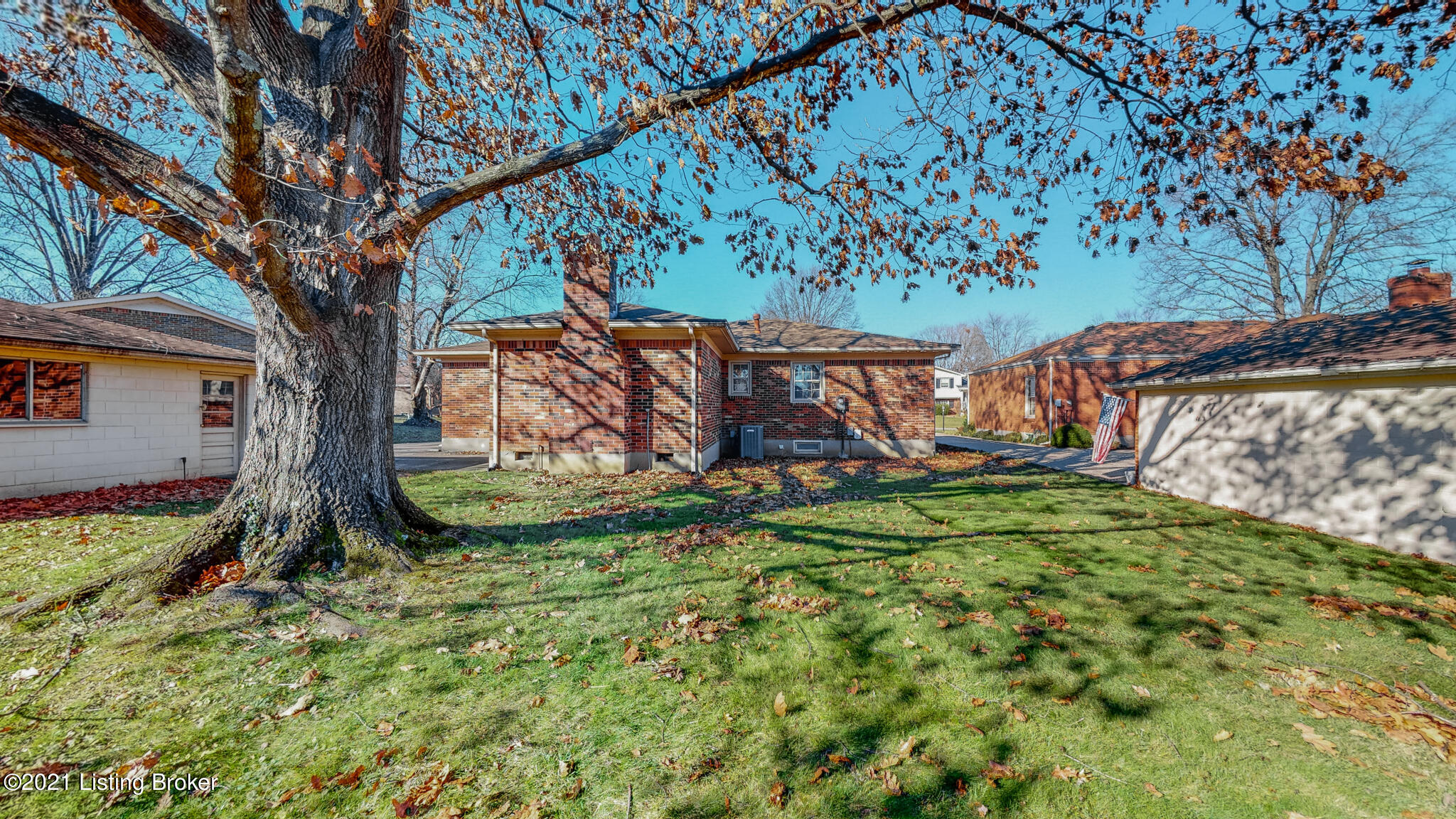 2926 Lexham Road Louisville, KY 40220 - Photo 52 of 55 2926 Lexham Rd Louisville KY 40220-56
