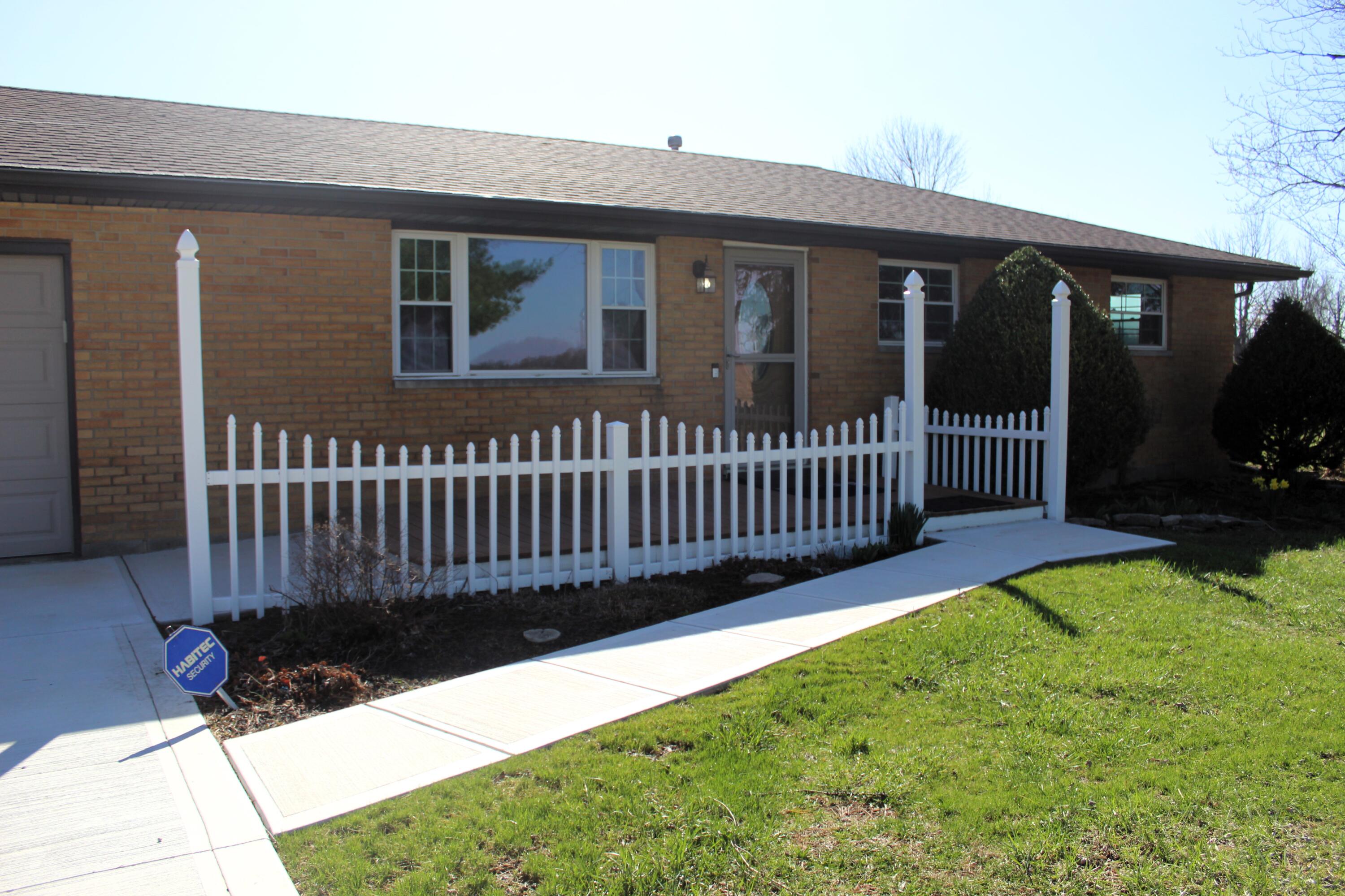 4640 Limerick Road Springfield, OH 45502 - Photo 5 of 66