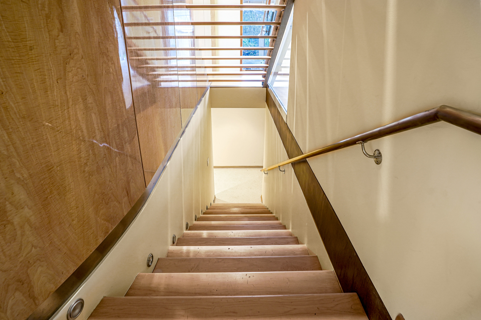 109 Sunset Ridge Road Northfield, IL 60093 - Photo 15 of 30 a view of entryway