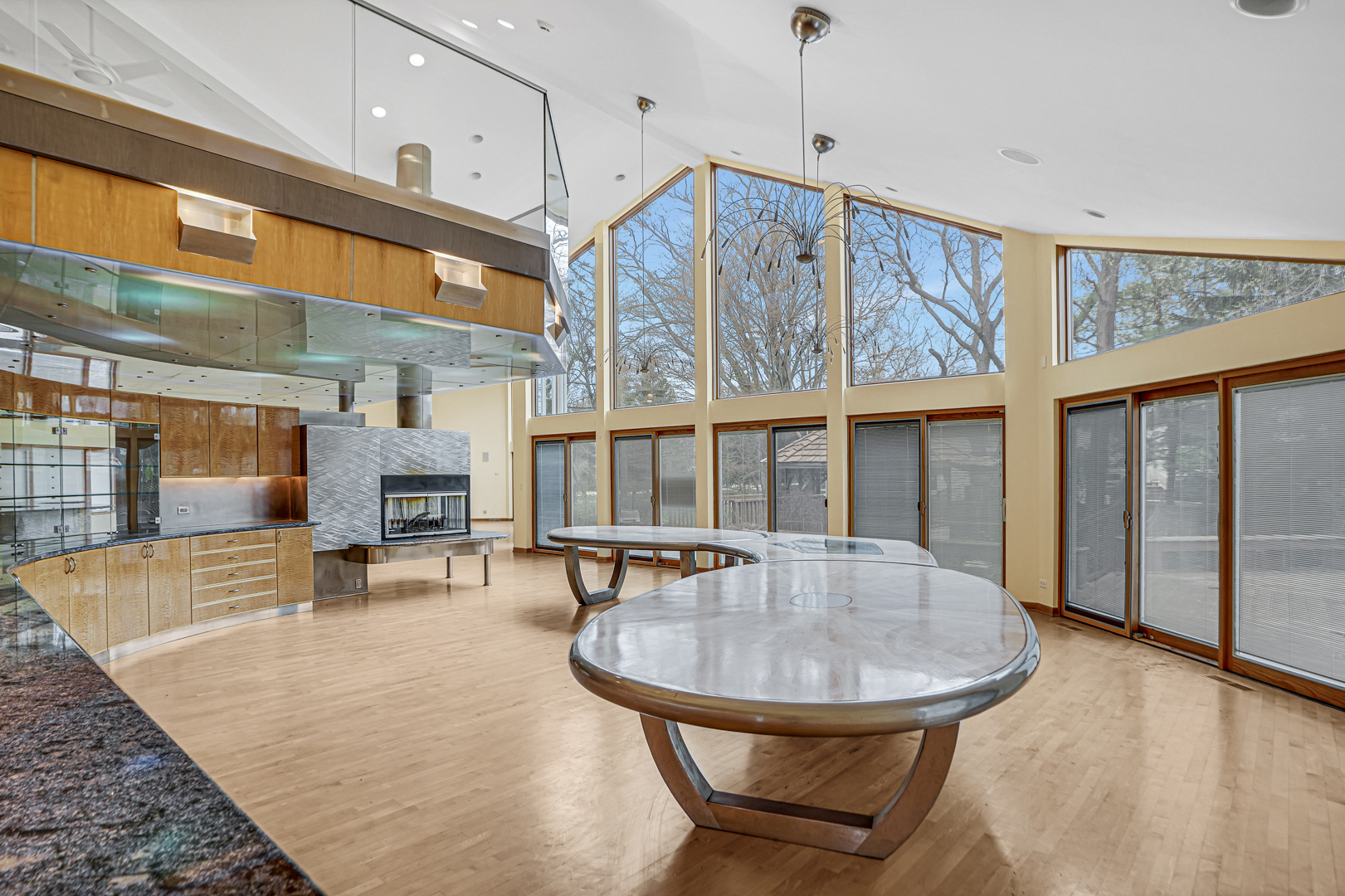 109 Sunset Ridge Road Northfield, IL 60093 - Photo 4 of 30 a view of kitchen with furniture and a large window