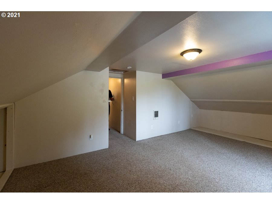 3645 Straight Hill Road Hood River, OR 97031 - Photo 20 of 31 Gallery Image 20