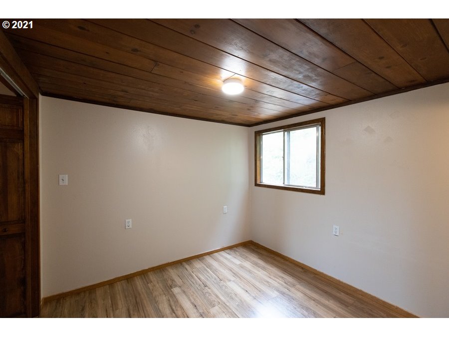 3645 Straight Hill Road Hood River, OR 97031 - Photo 25 of 31 Gallery Image 25