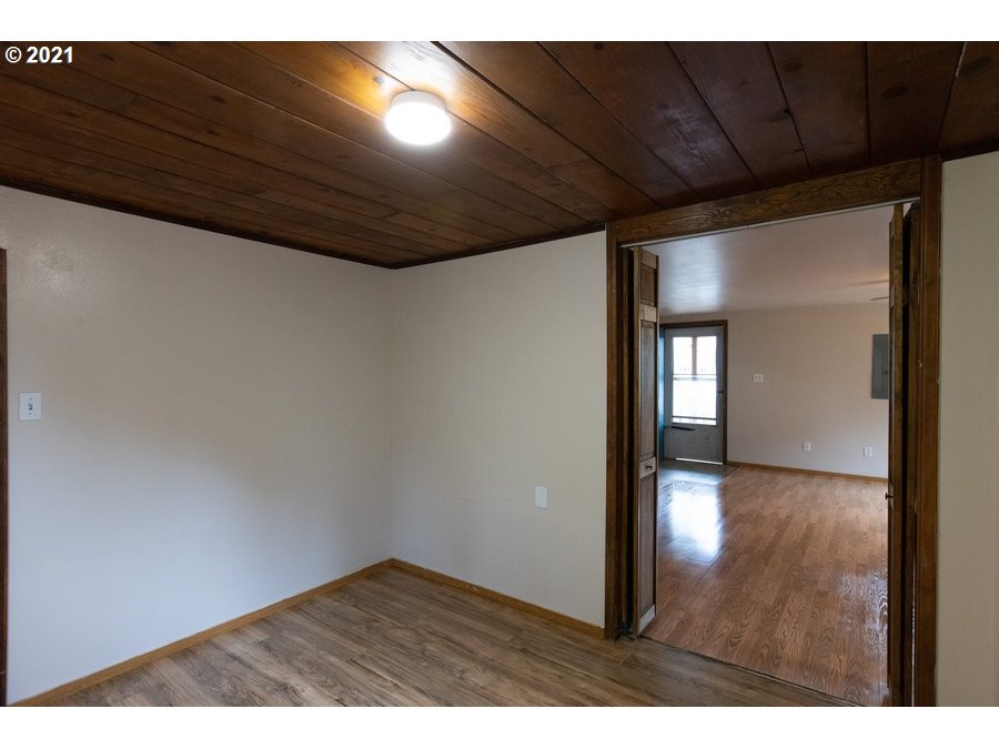 3645 Straight Hill Road Hood River, OR 97031 - Photo 26 of 31 Gallery Image 26