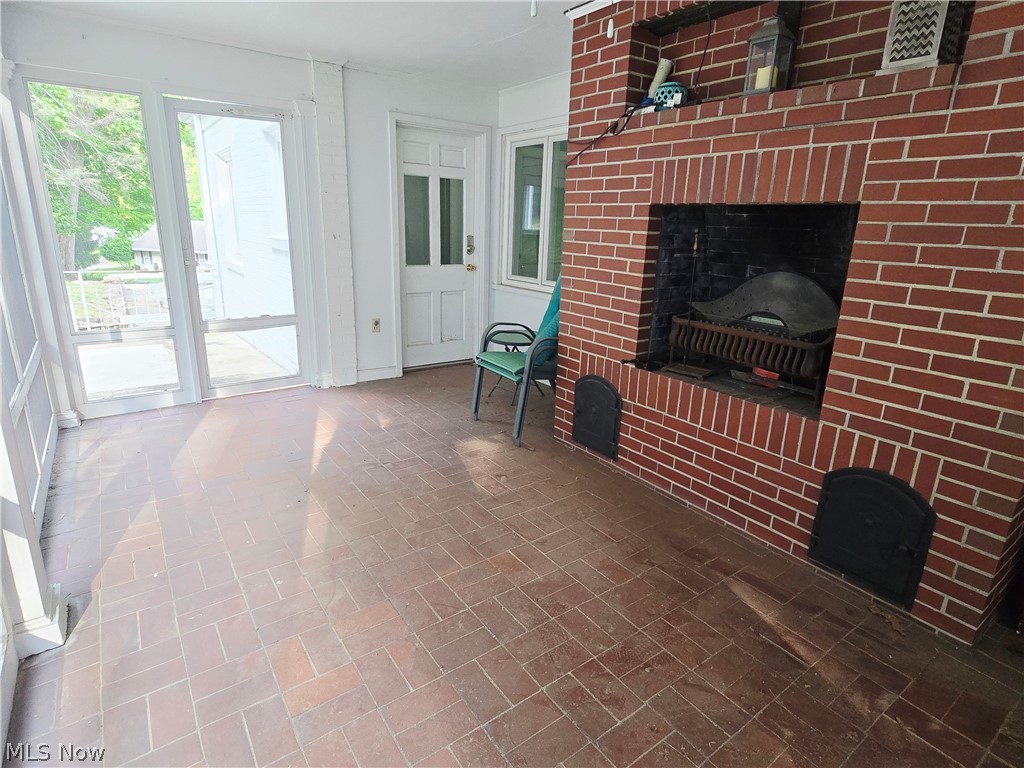 885 Sheridan Road Coshocton, OH 43812 - Photo 21 of 36