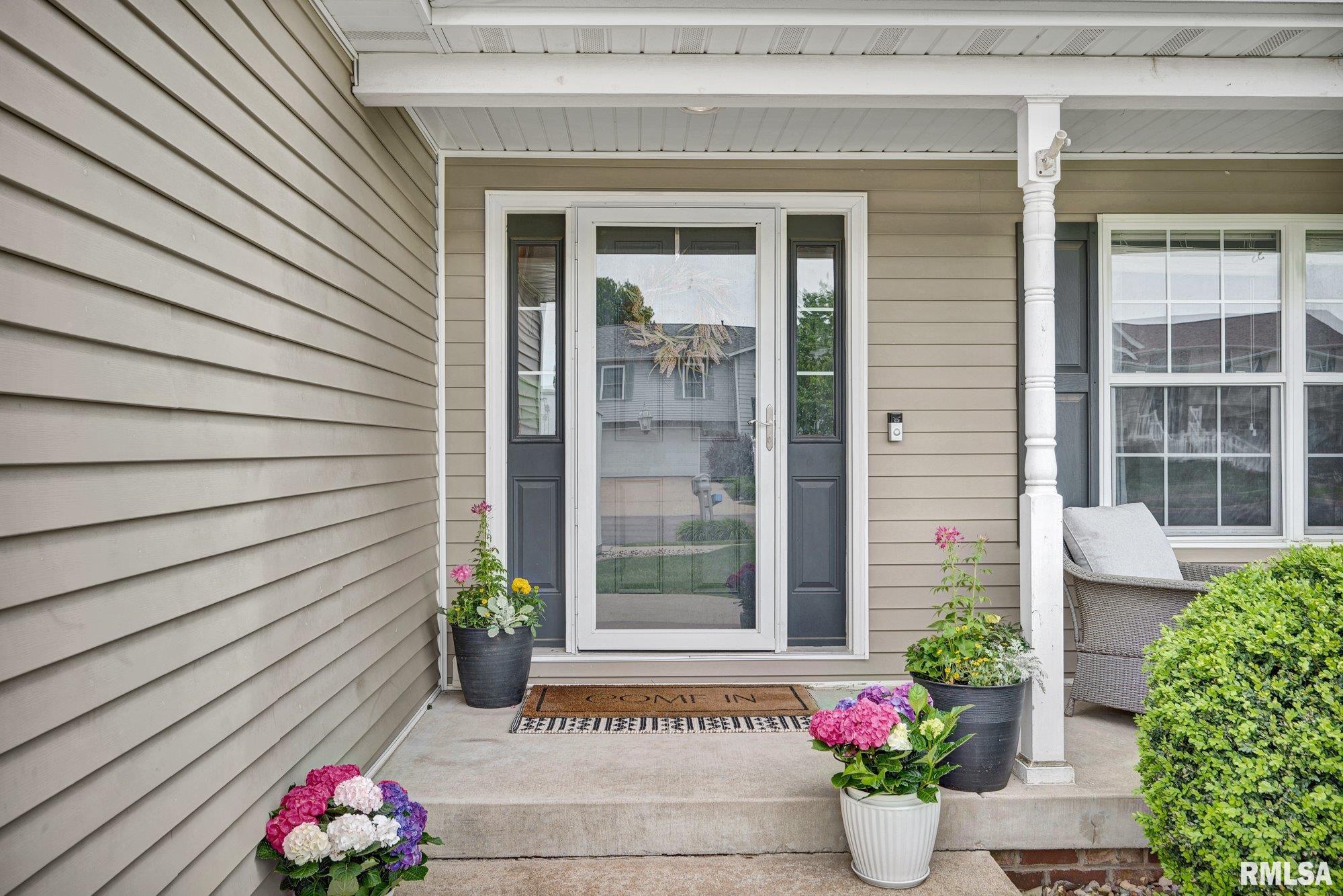 1612 Jadens Way Washington, IL 61571 - Photo 2 of 51