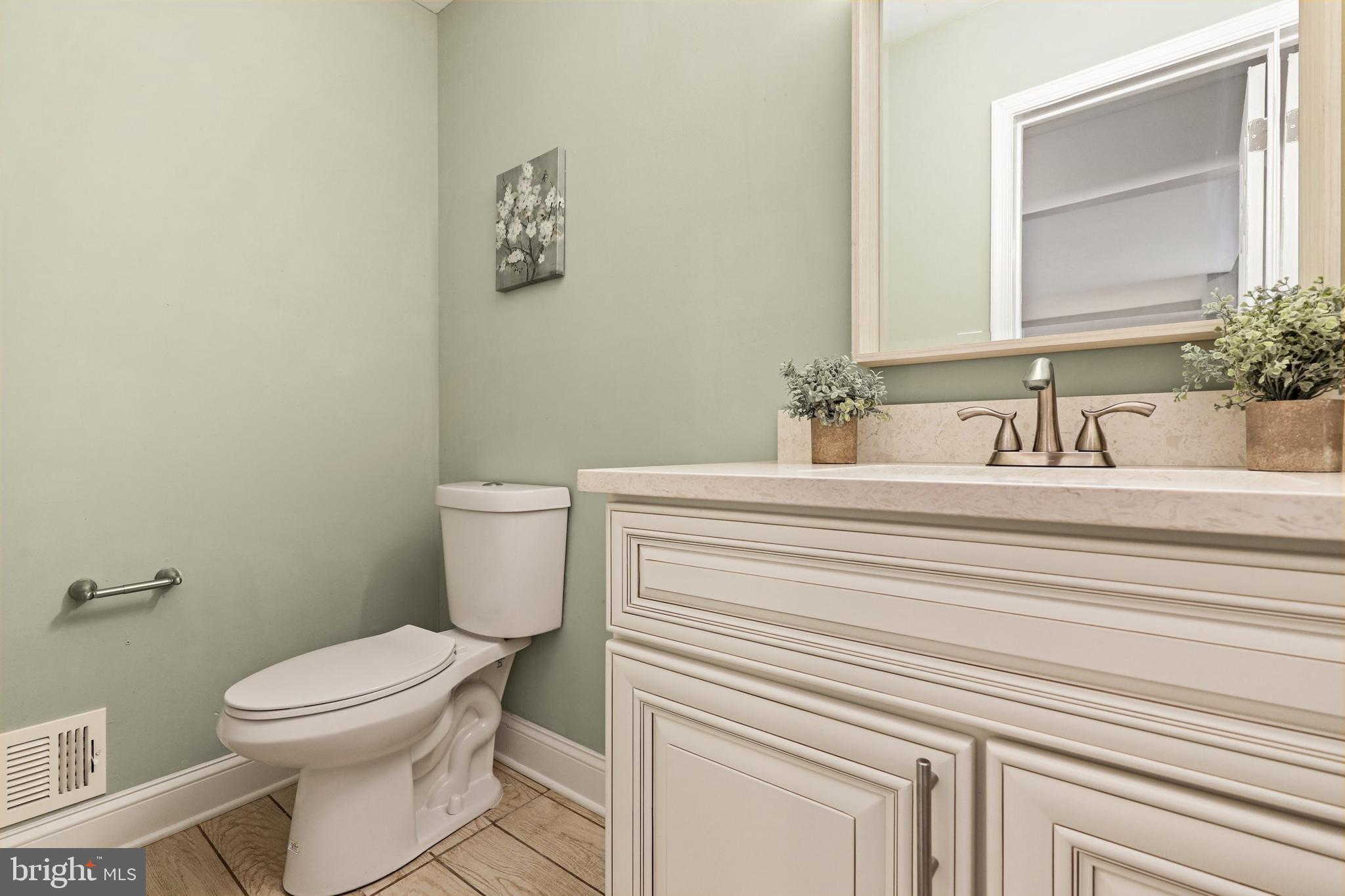 8115 Langbrook Road Springfield, VA 22152 - Photo 39 of 48 Gallery Image 39