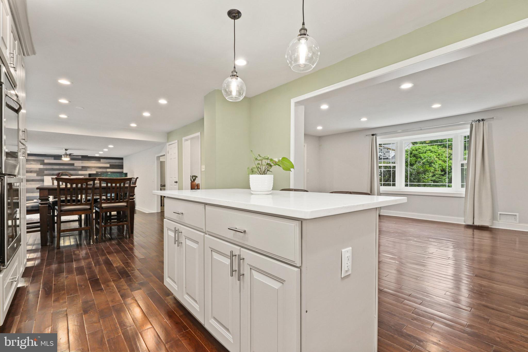 8115 Langbrook Road Springfield, VA 22152 - Photo 8 of 48 Gallery Image 8