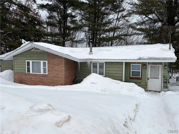 $85,900 | 35601 Line School Road, Champion, NY 13619