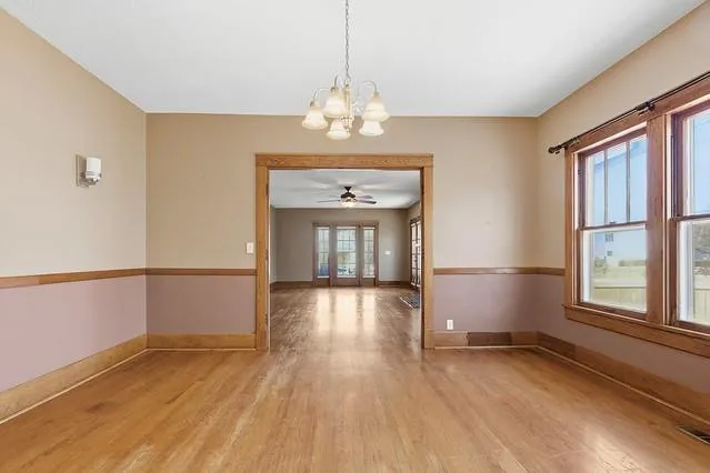 $162,700 | 519 West Cherry Street, Nevada, MO 64772