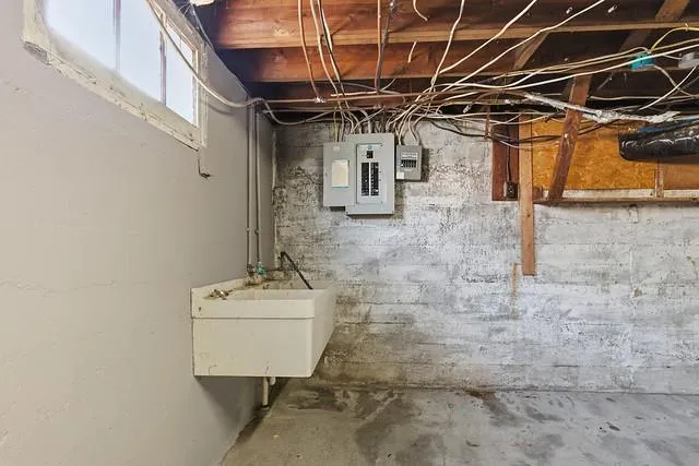 $162,700 | 519 West Cherry Street, Nevada, MO 64772