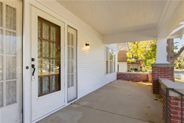 $162,700 | 519 West Cherry Street, Nevada, MO 64772