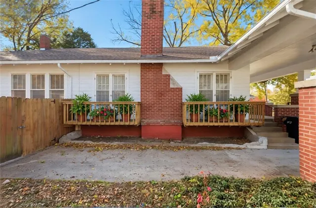 $162,700 | 519 West Cherry Street, Nevada, MO 64772