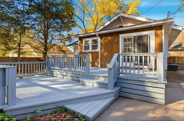 $162,700 | 519 West Cherry Street, Nevada, MO 64772