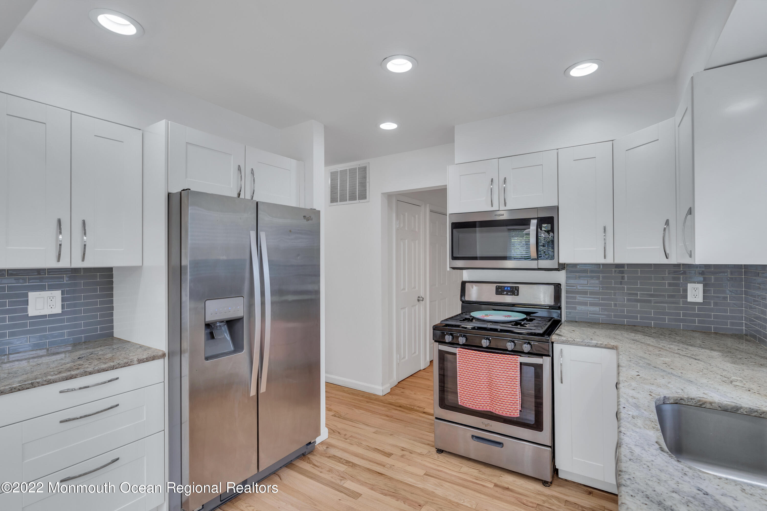 349 Cherry Quay Road Brick, NJ 08723 - Photo 6 of 24 075_editdsc05246