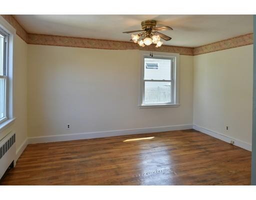 2 Violet Road Peabody, MA 01960 - Photo 11 of 18 Gallery Image 11