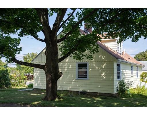 2 Violet Road Peabody, MA 01960 - Photo 4 of 18 Gallery Image 4