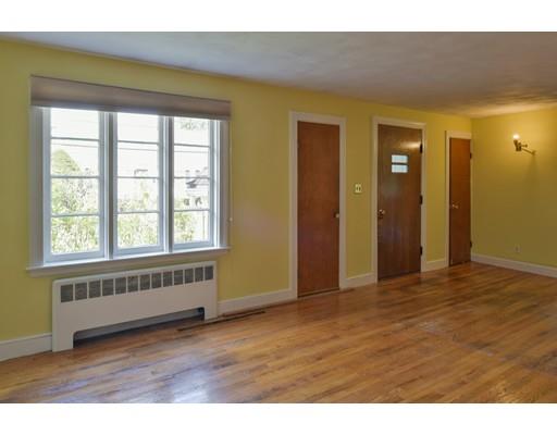 2 Violet Road Peabody, MA 01960 - Photo 6 of 18 Gallery Image 6