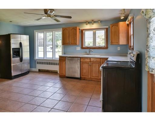 2 Violet Road Peabody, MA 01960 - Photo 8 of 18 Gallery Image 8