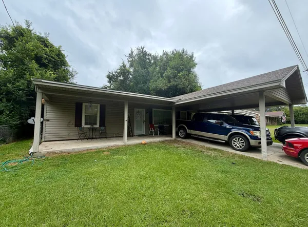 $119,900 | 917 Lake Ct Drive, DeRidder, LA 70634
