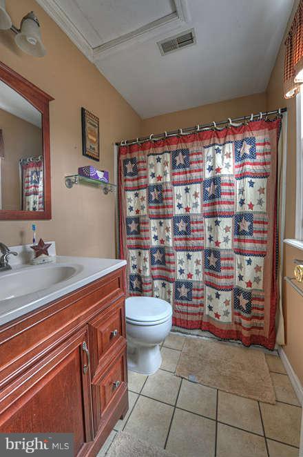1290 Hardy Road Arnold, MD 21012 - Photo 19 of 27 Bath (Master)