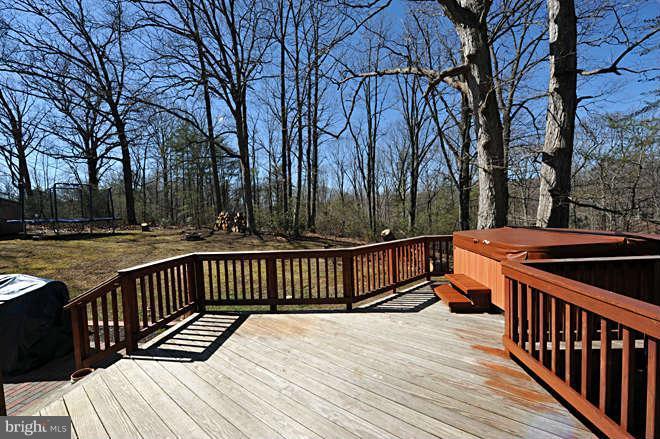 1290 Hardy Road Arnold, MD 21012 - Photo 8 of 27 Exterior (Rear)