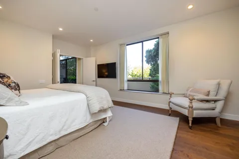 $1,500,000 | 20 West 3rd Avenue, Unit 202, San Mateo, CA 94402
