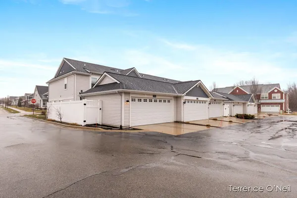 $345,000 | 6738 Promenade Street, Rockford, MI 49341