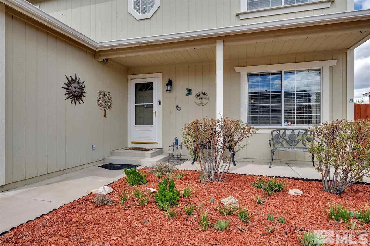 17795 Oakview Court Reno, NV 89508 - Photo 3 of 27 Photo 3