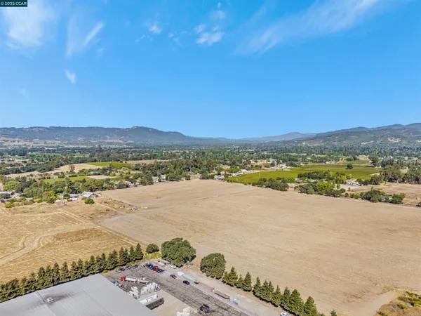 $6,900,000 | 21200 Silva Road, Sonoma, CA 95476