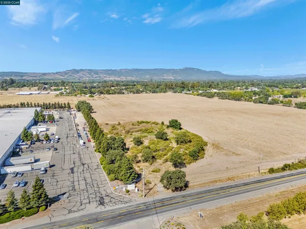 $6,900,000 | 21200 Silva Road, Sonoma, CA 95476