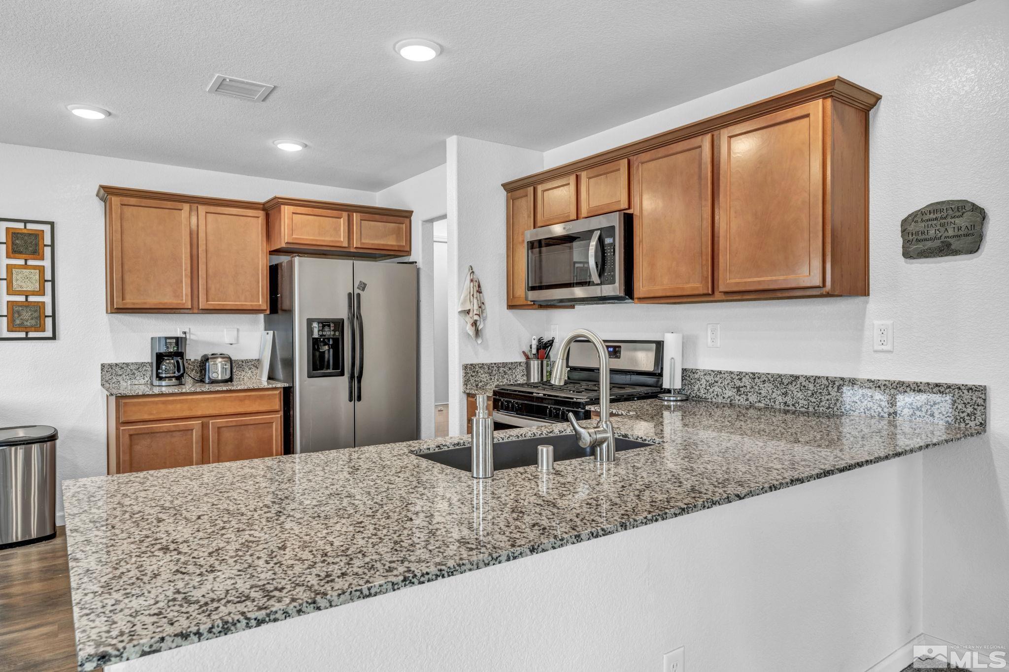 669 Goodsprings Drive Reno, NV 89506 - Photo 5 of 17 Photo 5