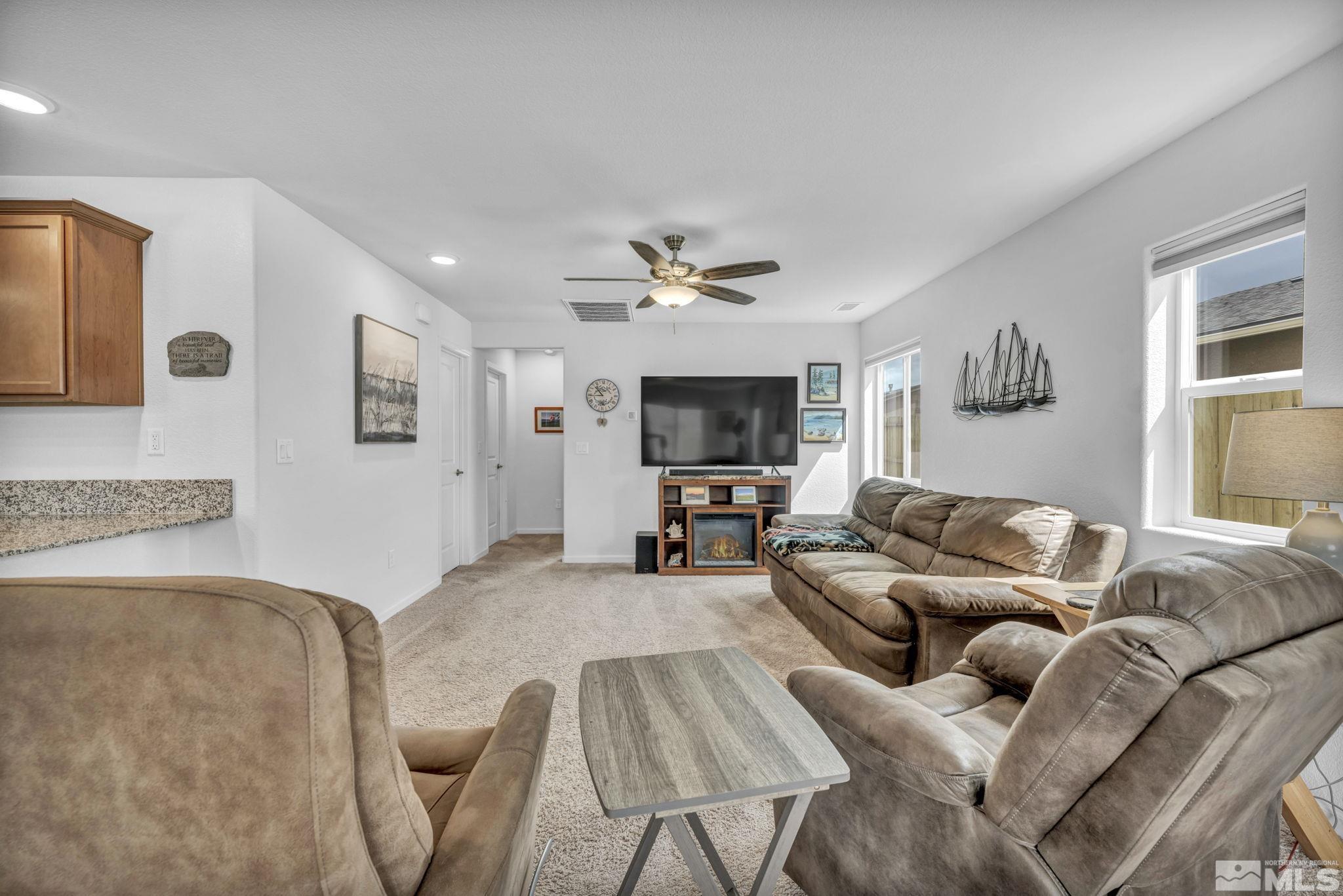 669 Goodsprings Drive Reno, NV 89506 - Photo 7 of 17 Photo 7