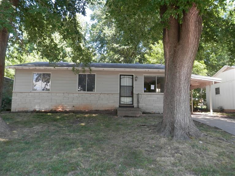 1023 Mccanse Street Springfield, MO 65803 - Photo 1 of 1 Primary Photo