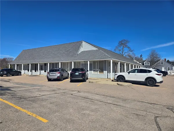 $995,000 | 22 Southwest Avenue, Jamestown, RI 02835
