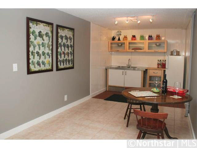 6008 View Lane Edina, MN 55436 - Photo 17 of 18