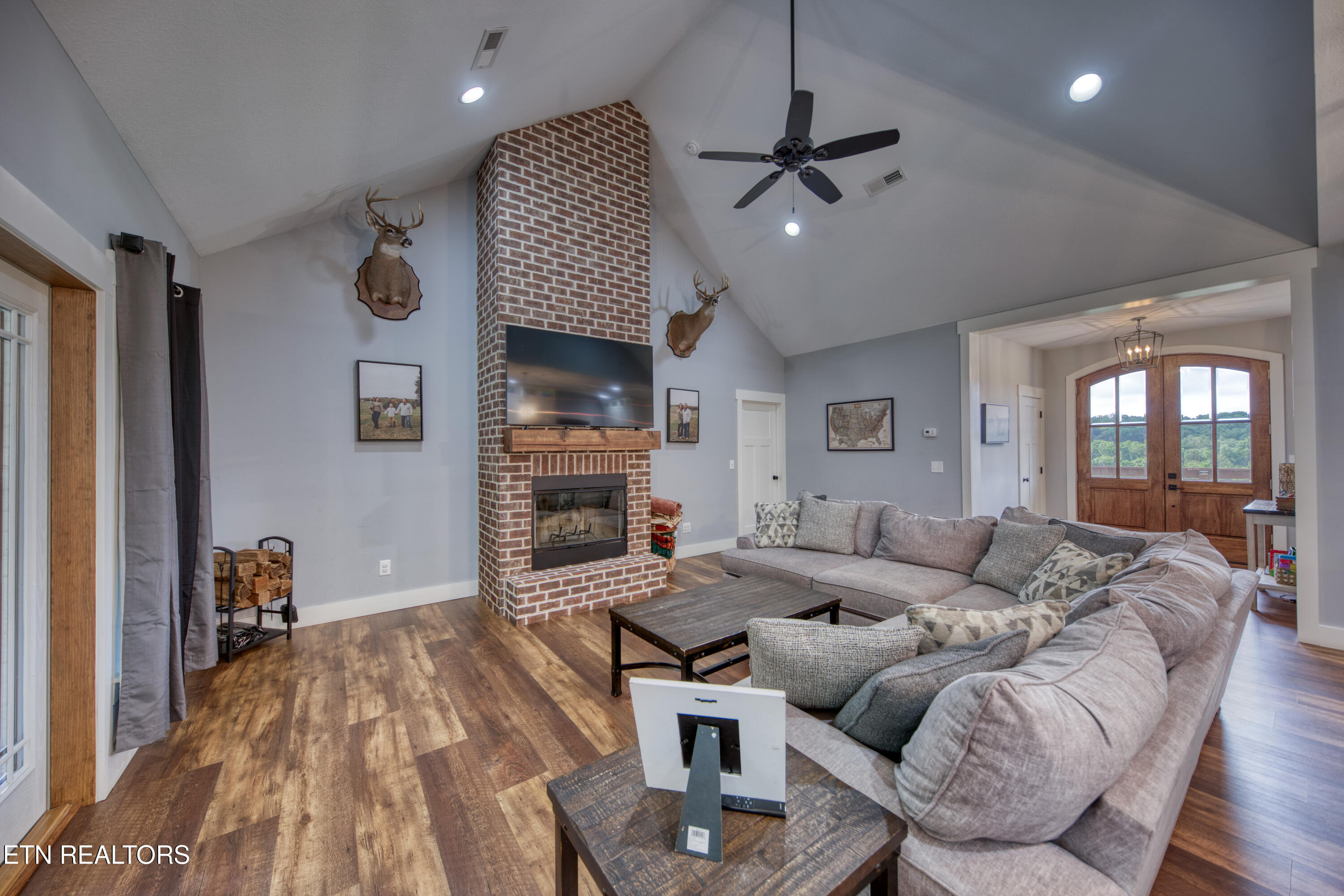 1110 Dalton Road Dandridge, TN 37725 - Photo 10 of 57 0H3A8200_32